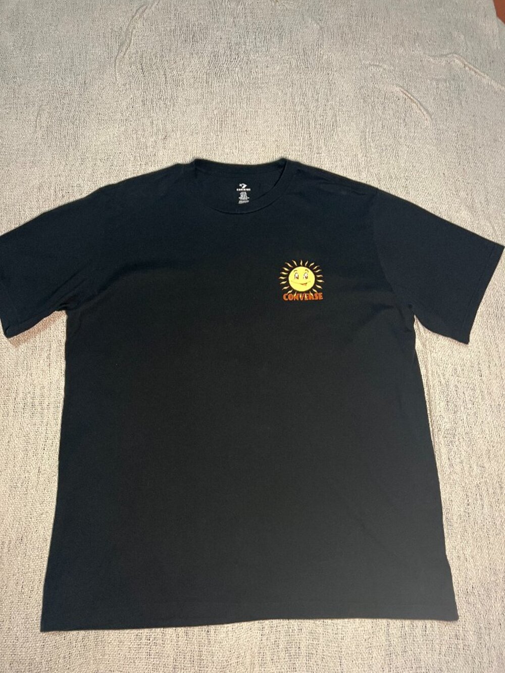 Converse Men’s 2XL Black Graphic T-Shirt Smiley Sun Logo Short Sleeve